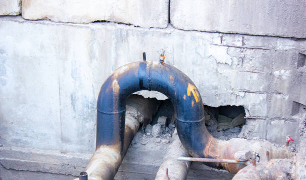 Best Commercial water damage restoration  in Thompsonville, CT
